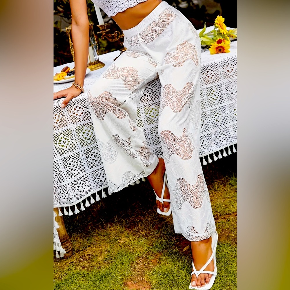 ‏ Wide Leg, High Waist Loose White Beach Pants - Picture 2 of 3